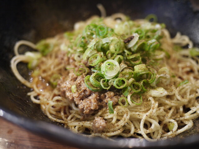 キング軒汁なし担担麺専門>