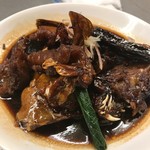 大衆割烹 ひかり - カンパチのアラ煮