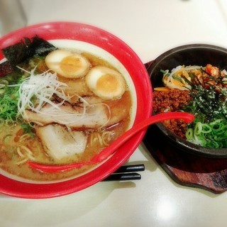 ら ー め ん！！！！！ LALALA USA | UMENOYA RAMEN CO.(うめのやラーメン)