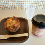 シュシュ - 「黒ゴマきなこ＆カフェラテ