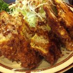 キッチン南海 - チキンカツ＆メンチカツソース掛けた後