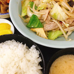 河辺ドライブイン - 肉野菜定食