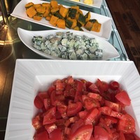 R restaurant & bar - 