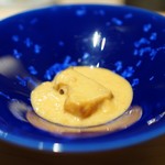 寿しの吉乃 - 鮑の雲丹ソース