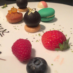 ラ ターブル ドゥ ジョエル・ロブション - 