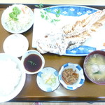 おさかな倶楽部 - マゴチ唐揚げ定食