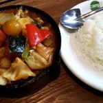 野菜を食べるカレーcamp - 野菜ゴロゴロ