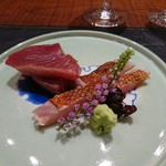 傳 - (2017年8月　訪問)刺身は鰹と甘鯛。