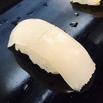 磯源寿し -  ヤリイカの実が甘くてねっとりとしているところが好き。