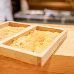 東麻布 天本 - 赤ウニ