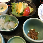 Sensaiya - 刺身・茶碗蒸し・小鉢・サラダ
