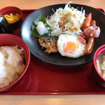 Joi Furu - 幕の内朝食＝５３０円