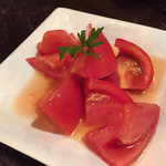 BAR ACQUA - 完熟トマトの白バルサミコマリネ 300円