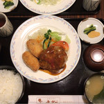 オータニレストラン - カニクリームコロッケ&ハンバーグ定食