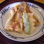 千松しま - 銀宝と鯊の天ぷらで一献。