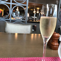 Lounge & Dining G - 