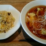 紅虎餃子房 - エビワンタン麺＋半チャーハン