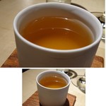 TTOAHISU - ◆スペシャリテの「Wコンソメ」 鶏をベースにあご出汁などを加えてあり、食材の旨みを感じる品。