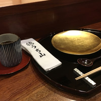 徳うち山 - 母は金の皿。