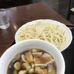 肉なす汁うどん中盛