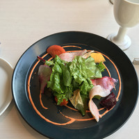 TOOTH TOOTH GARDEN RESTAURANT - 
