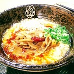 はなまるうどん - ビリビリサンラーうどん小490円 追い飯100円 温玉80円