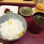 一魁 - トウモロコシのご飯・塩昆布・赤出汁