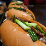 原住民石板烤肉 山豬肉漢堡 - 