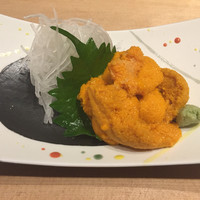 おたる政寿司 本店 - 利尻島バフン雲丹/綺麗なオレンジ色してます〜♪