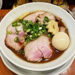 麺屋CHIKUWA - 丸鶏富里ブラックプレミアム(1周年限定メニュー)