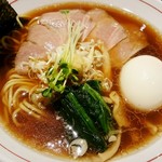 生姜醤油 元祖長岡系ラーメン（味玉トッピング）