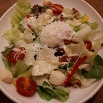 ジョリーパスタ - 10種野菜の彩りシーザーサラダ