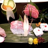 しゃぶしゃぶ・日本料理 木曽路 上野店 - 季節のお造り盛合せ