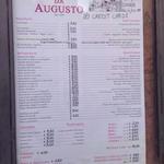 Trattoria Da Augusto a Trastevere - 店の入口に掲げてあるメニュー