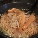 Ajia Dainingu Musou - 醤油ラーメン