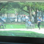 Busboys and Poets - 太陽を仰ぎ見るワシントン市民たち