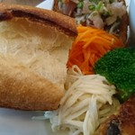 TROMPETTE - フランスパンとキャロットラペと牛蒡ラペ(17-08)