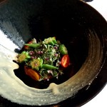 ラ ヴィオレッタ - 飛騨牛ランプ肉のシーザーサラダ　パルミジャーノの雪