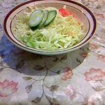 ベルトリー - セットにつくサラダ