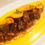 ローリエ風味’銀のみかづき’ライス&牛ほほ肉の赤ワイン煮