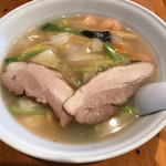 柳明館 - 蝦仁湯麺（シャーレンタンメン）＋チャーシュー２枚