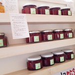 トゥルモン - 今はジャムの販売がメインです。