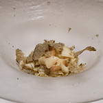 ジュエーメ - 桃とサマートリュフのパスタ