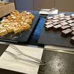 Austrian Business Lounge - 