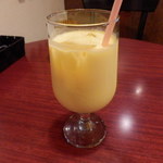 スープカレー専門店 すずな - マンゴーラッシー　250円