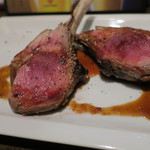 炭火焼酒亭ローリンストーン - 名物／豪州産骨付きラムロース