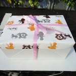 洋菓子　ウィロヴィー - ケーキの箱