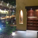 瀬戸内旬菜 棗 - お店の入口です。(2017年8月)