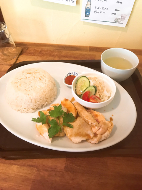 ハイナン チキン 県庁前 シンガポール料理 食べログ