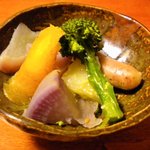 Sakanaya - お通し（野菜の煮物）